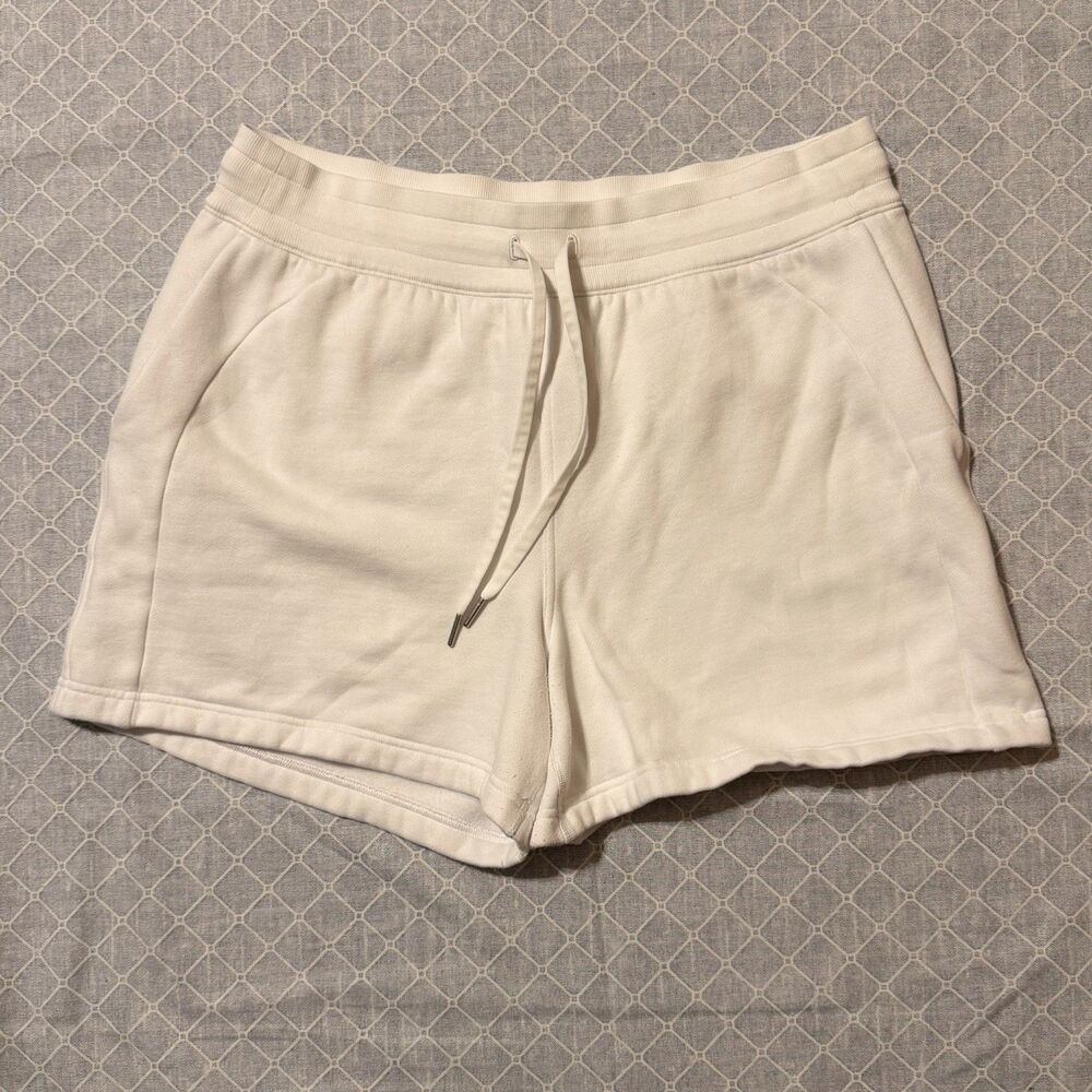 Lululemon Scuba 5" Shorts Womens 14 White Cotton Stretch Lightweight High Rise
